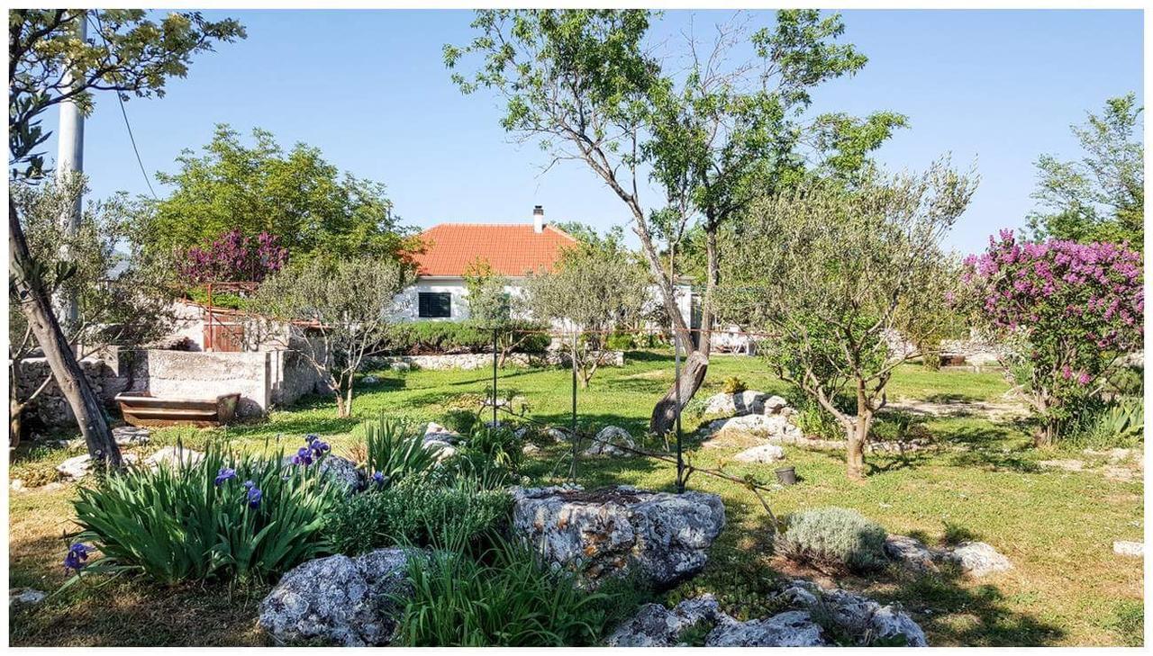Holiday Home "Kike & Mara" Drniš Екстериор снимка